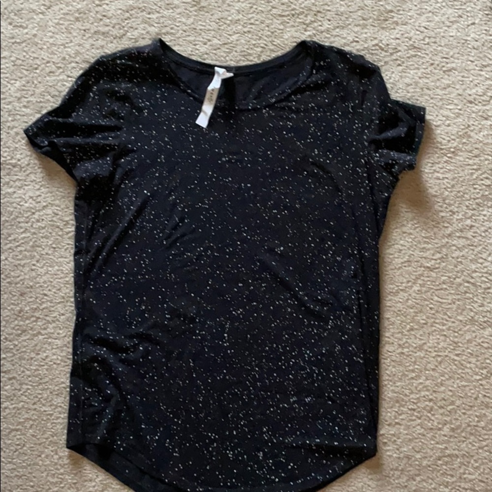 Lululemon black ladies work out shirt size 6